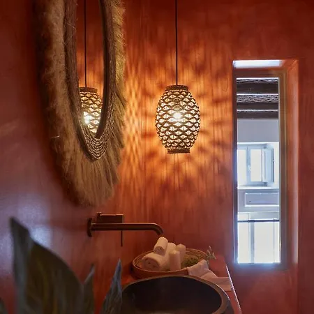 Domus Hestia Apartment *